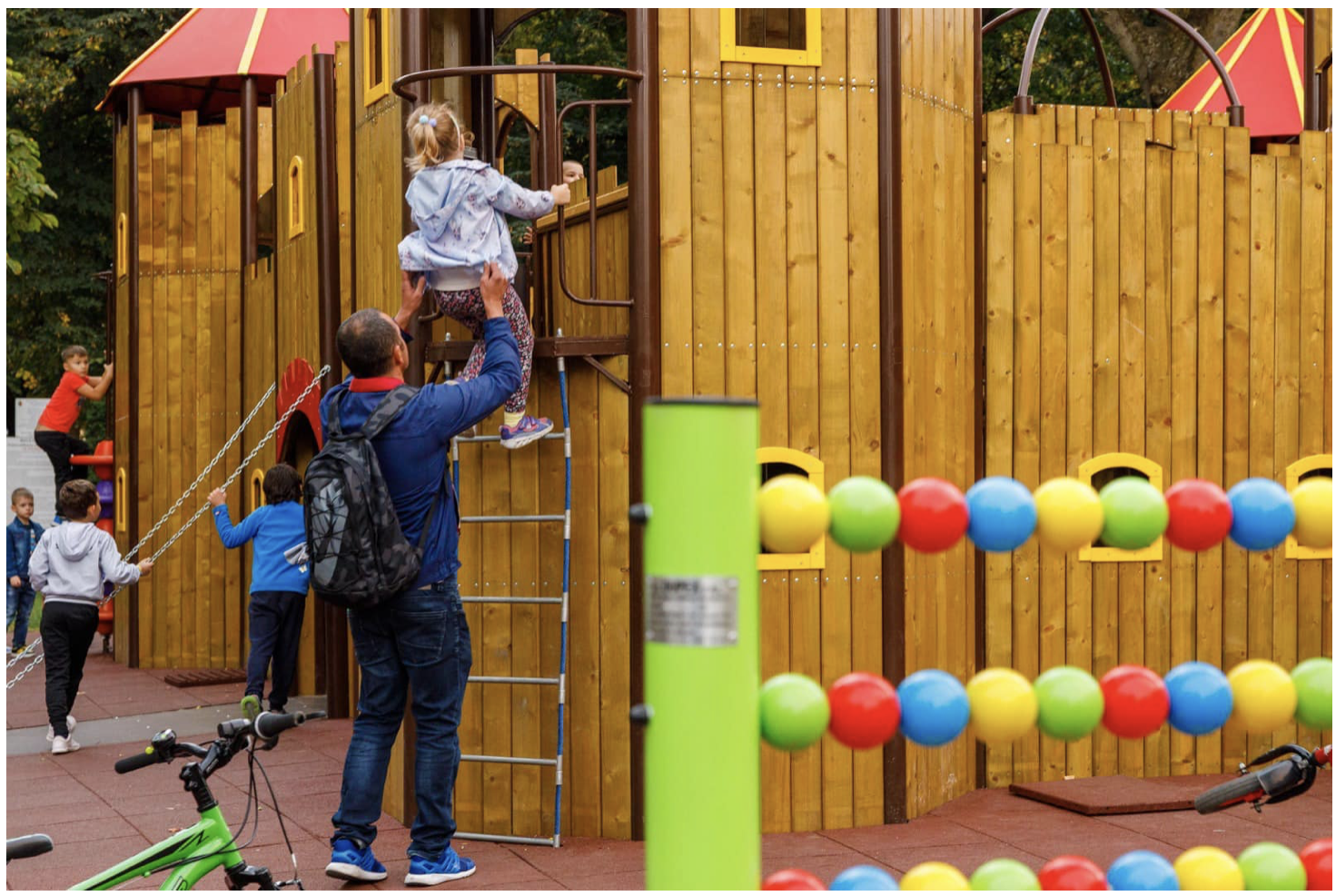 21 de parcuri și locuri de joacă destinate copiilor din Cluj-Napoca vor intra în proces de modernizare. Lucrările la aceste spații se vor desfășura până la finalul lunii septembrie.