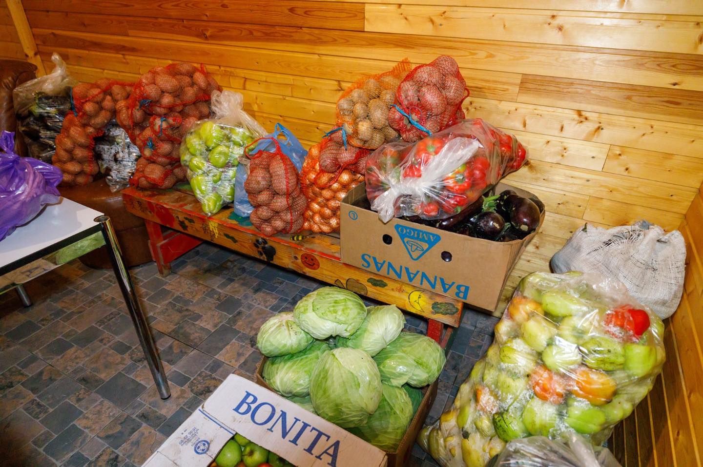 Clujenii nevoiași au primit donații de fructe și legume de la Zilele Recoltei