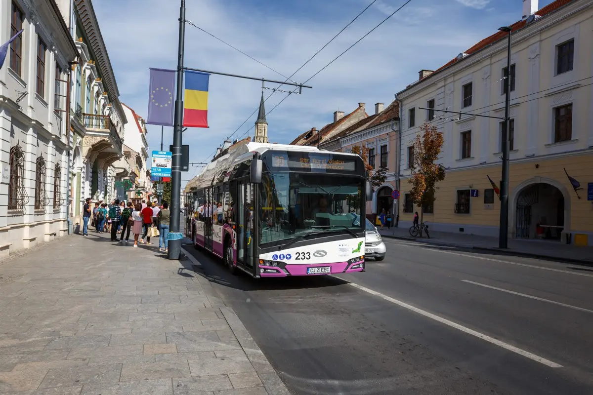Abonamente transport pensionari și persoane vârstnice cu domiciliul ȋn Cluj-Napoca 2023