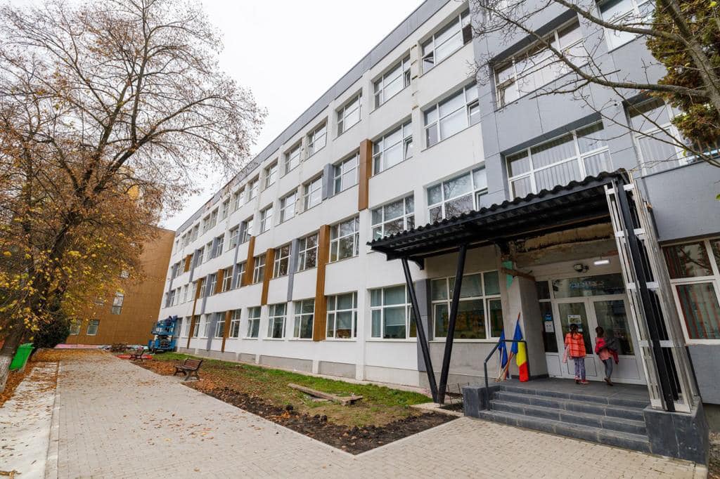 Peste 1,7 mil. euro în modernizarea şcolii gimnaziale „Iuliu Haţieganu’’.