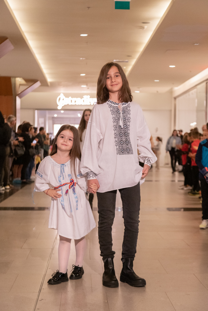 Cătălin Botezatu și alți designeri vin la City Fashion Kids din Iulius Mall Cluj. Va avea loc și un târg cu haine pentru copii.