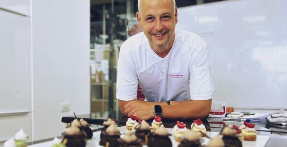 Delicii reinterpretate la Cluj: Descoperă prăjiturile şi torturile unice create de cake shop-ul Un Dulce