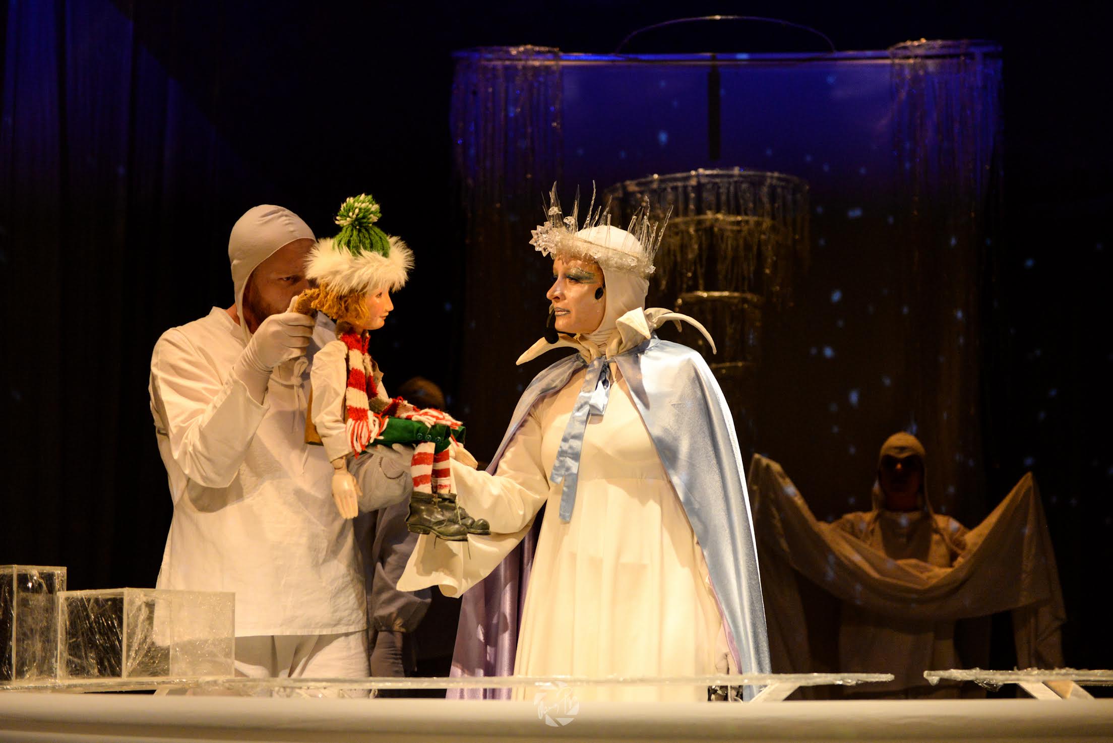 Crăiasa Zăpezii revine pe scena Teatrului „Puck”