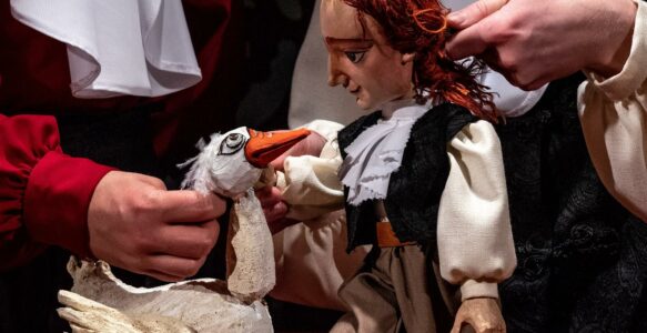 Spectacolele finalului de săptămână la Teatrul „Puck”: „Mateiaș Gâscarul” și „Lupul interzis”